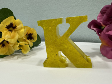 Декоративен елемент буква K