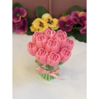 Ароматна свещ от соев и пчелен восък Букет Рози М647