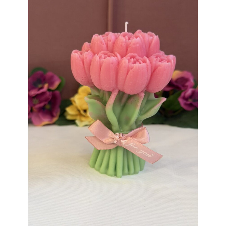 Ароматна свещ от соев и пчелен восък Букет Рози М647