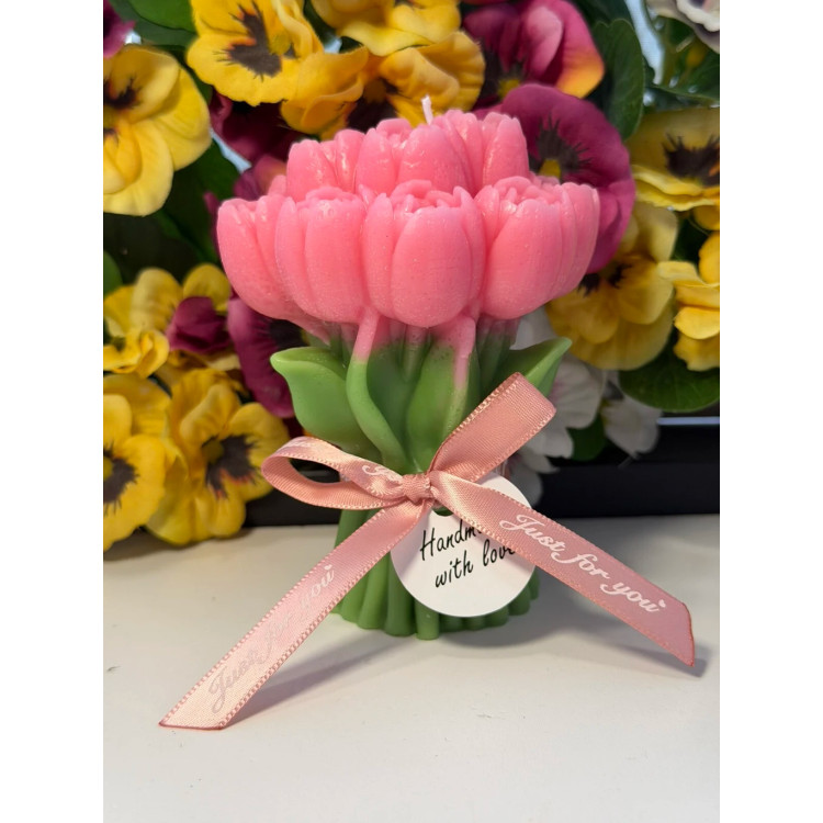 Ароматна свещ от соев и пчелен восък Букет Рози М719