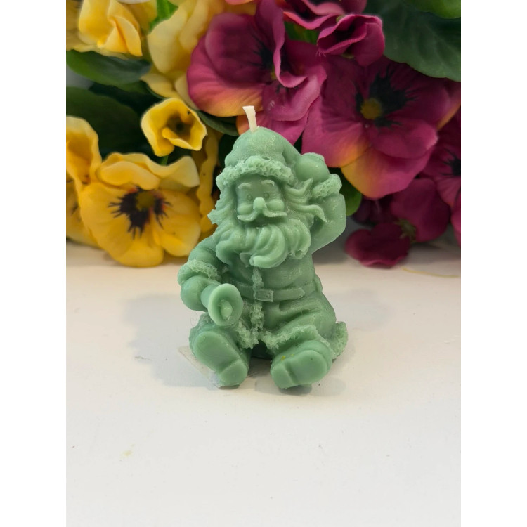 Ароматна свещ от соев и пчелен восък Дядо Коледа М562