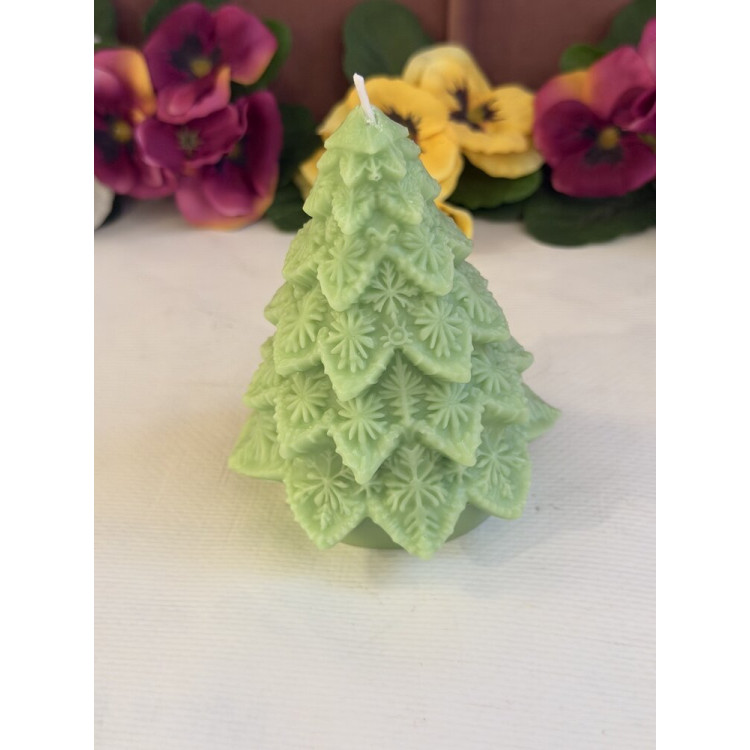 Ароматна свещ от соев и пчелен восък Елха М653