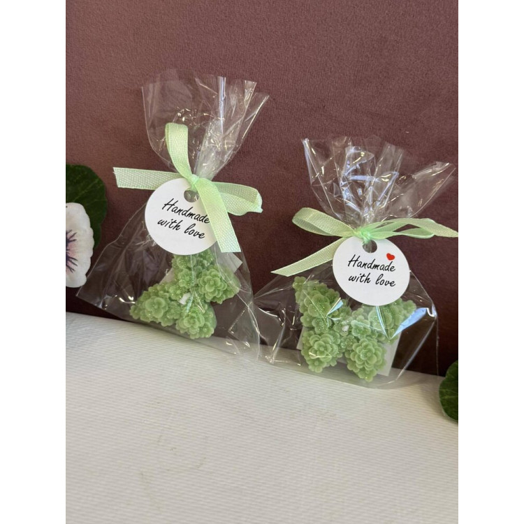 Ароматна свещ от соев и пчелен восък Пеперуда М547