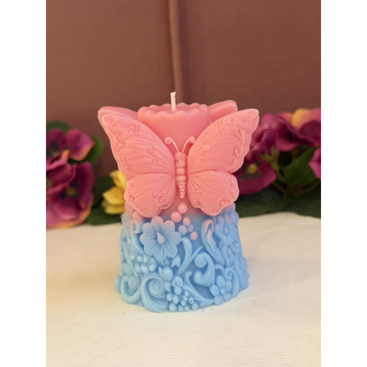 Ароматна свещ от соев и пчелен восък Пеперуди М650