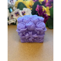 Ароматна свещ от соев и пчелен восък Рози М710