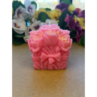 Ароматна свещ от соев и пчелен восък Рози М711