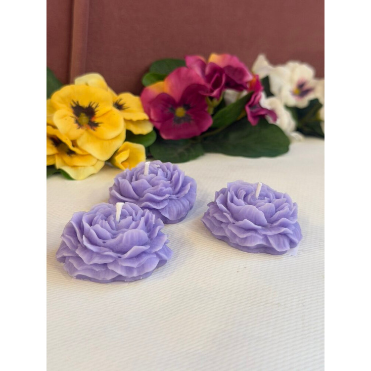 Ароматна свещ от соев и пчелен восък Цвете М655