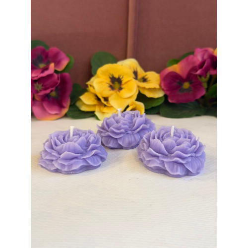 Ароматна свещ от соев и пчелен восък Цвете М655