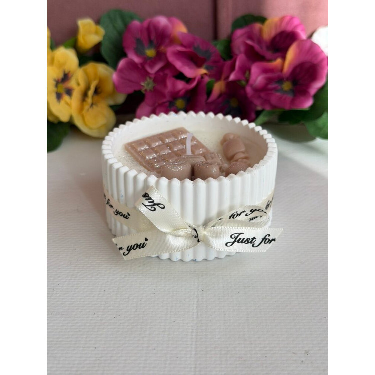 Ароматна свещ от соев и пчелен восък в кашпа М665