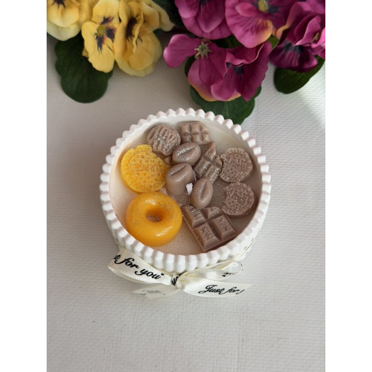 Ароматна свещ от соев и пчелен восък в кашпа М667