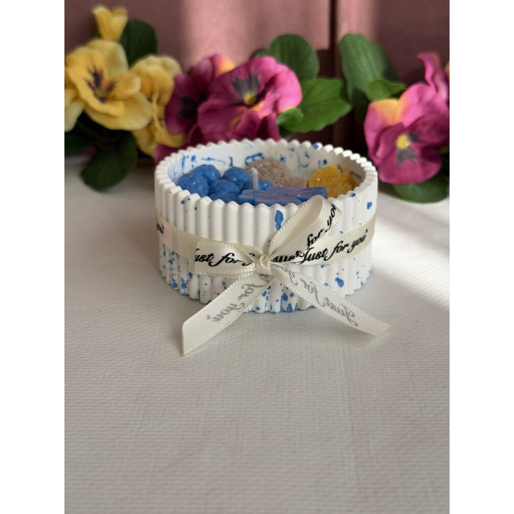 Ароматна свещ от соев и пчелен восък в кашпа М675