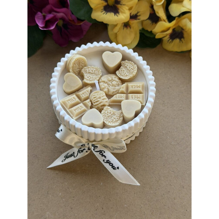 Ароматна свещ от соев и пчелен восък в кашпа М681