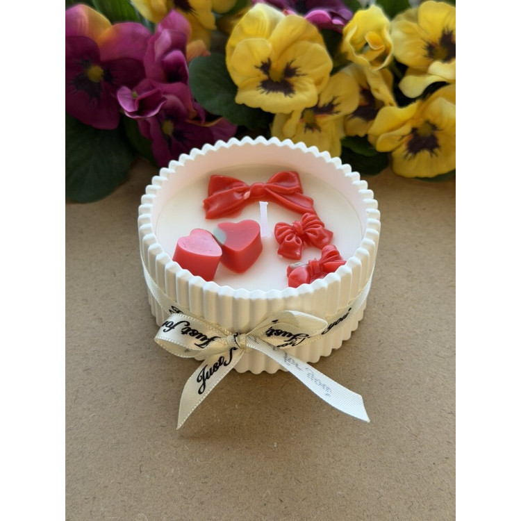 Ароматна свещ от соев и пчелен восък в кашпа М685