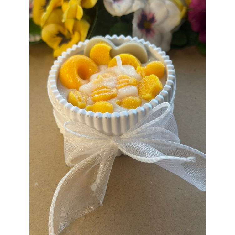 Ароматна свещ от соев и пчелен восък в кашпа М692