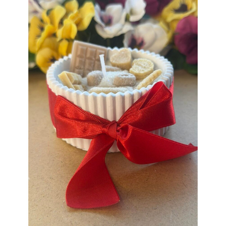 Ароматна свещ от соев и пчелен восък в кашпа М694