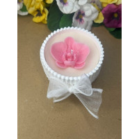 Ароматна свещ от соев и пчелен восък в кашпа М706