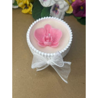 Ароматна свещ от соев и пчелен восък в кашпа М706