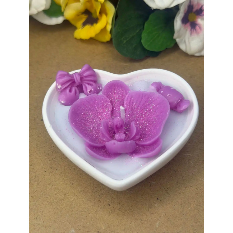 Ароматна свещ от соев и пчелен восък в кашпа М708