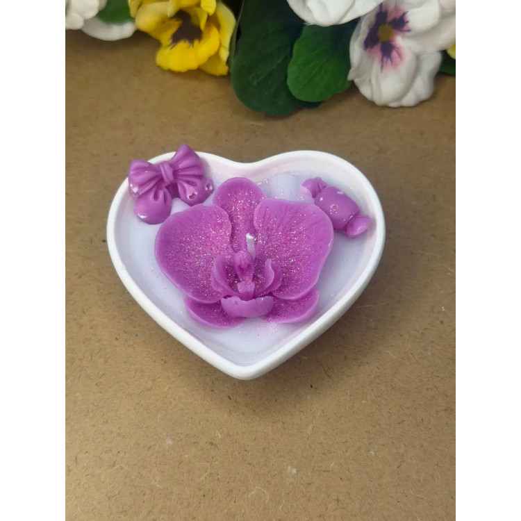 Ароматна свещ от соев и пчелен восък в кашпа М708