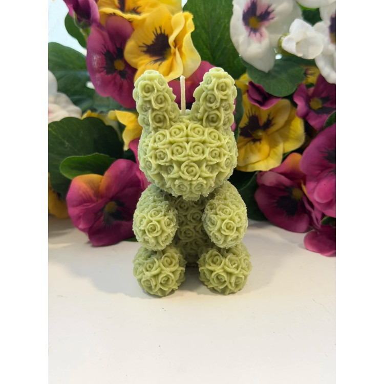 Ароматна свещ от соев и пчелен восък Зайче М577