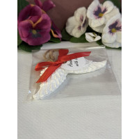 Гипсокерамична висулка Ангелски Крила Черв