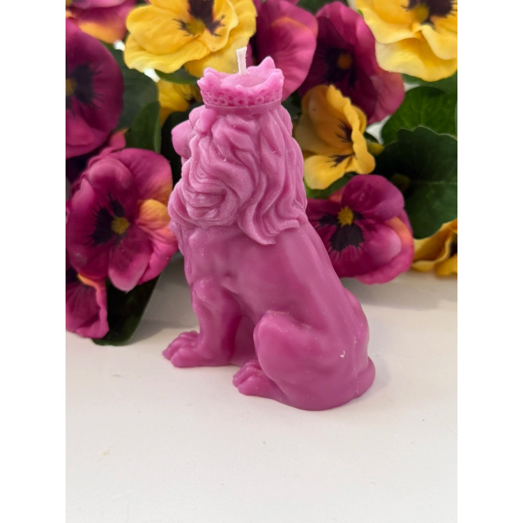 Ароматна свещ от соев и пчелен восък Лъв М415