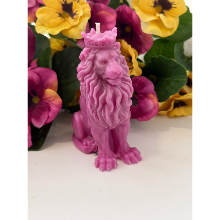 Ароматна свещ от соев и пчелен восък Лъв М415