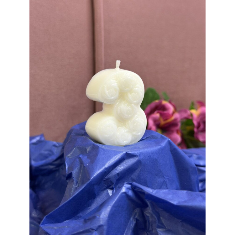 Натурална свещ за Рожден Ден цифра 3