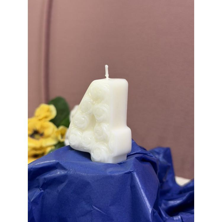 Натурална свещ за Рожден Ден цифра 4