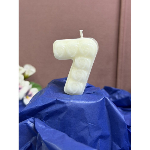 Натурална свещ за Рожден Ден цифра 7