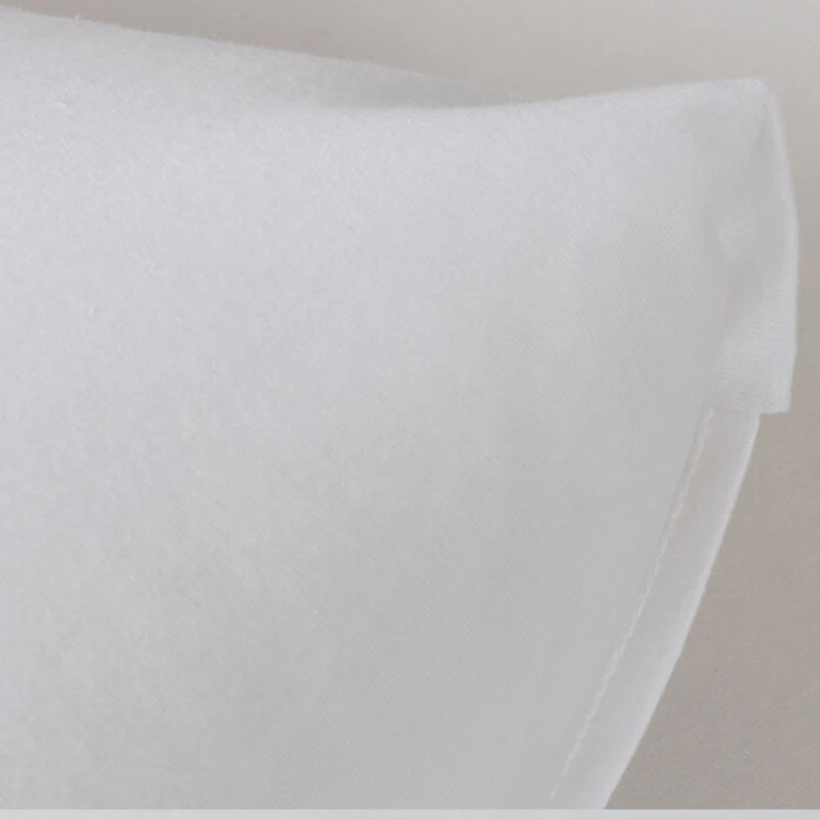Непромокаем протектор за възглавница Respira Light grey 50/70