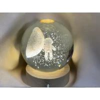 Нощна лампа Космонавт с луна 3D голяма