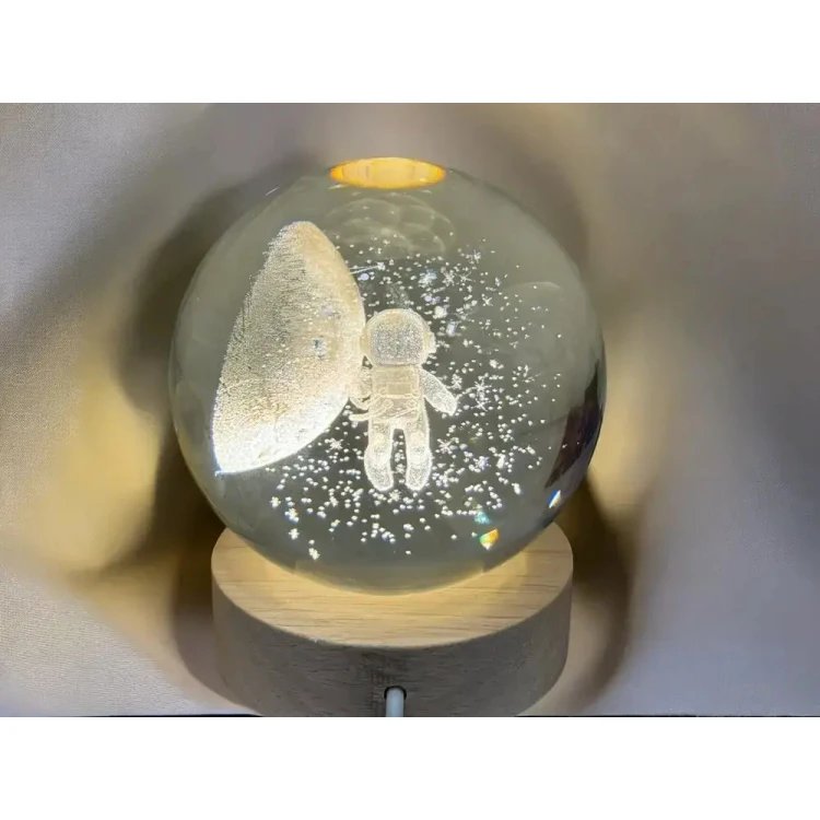 Нощна лампа Космонавт с луна 3D голяма