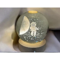 Нощна лампа Космонавт с луна 3D голяма